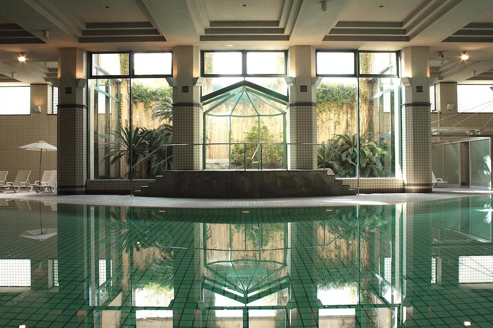 Royal Oak Hotel Spa & Gardens Ōtsu Exteriör bild